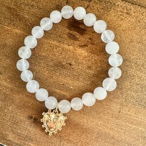 White Beaded Bracelet with Gold Heart Charm